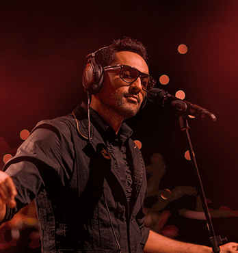 Pakistani Singer Ali Sethi performing at Coke Studio. source- Instagram