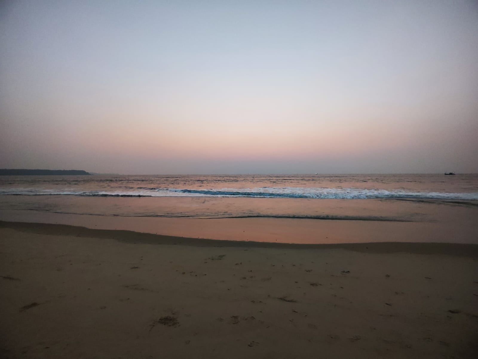 Escape the Crowds and Find Tranquility at Cavelossim Beach in South Goa