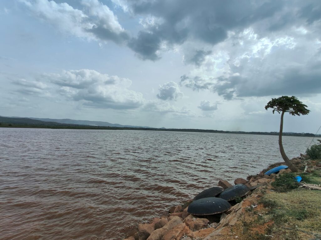 coracle boat ride on the Tungabhadra River